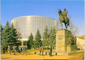 Панорама «Бородинская битва», памятник Кутузову